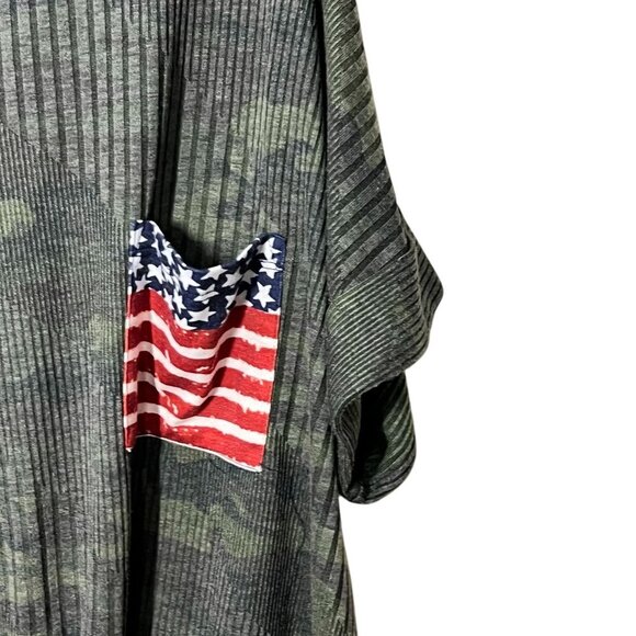 Womens Camo Print Ribbed Top W/ American Flag Pocket & Front Tie 3X By First Lov - Picture 2 of 5